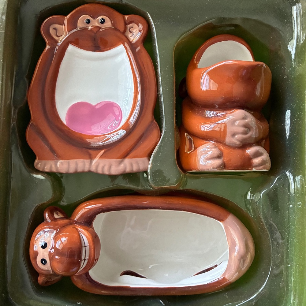 Mug Mate Monkeys Bathroom Set